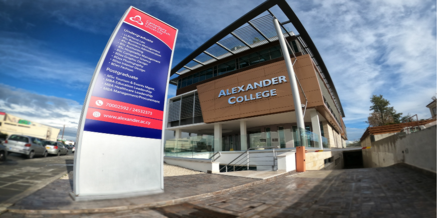 Το Alexander College προσφέρει στο Ίδρυμα Αγίου Γεωργίου – Χριστάκη Χασάπη